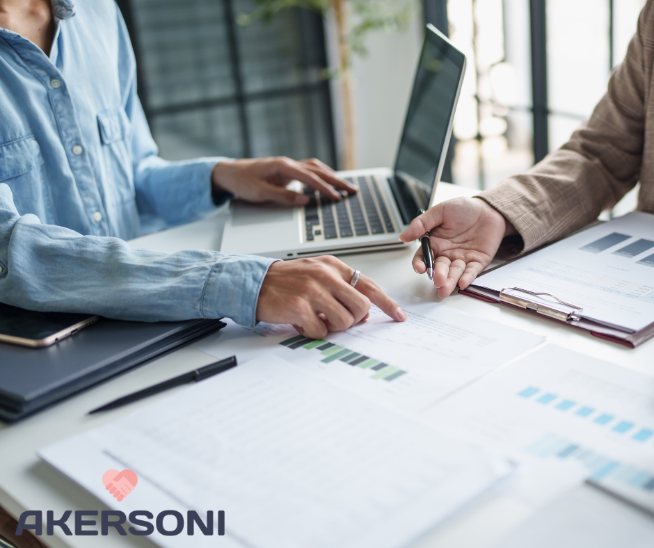 Täienduskoolitustest sotsiaalvaldkonnas töötajatele ja nende klientidele on palju selgelt dokumenteeritud kasu, olgu selleks oskuste täiendamine, parema töö kva